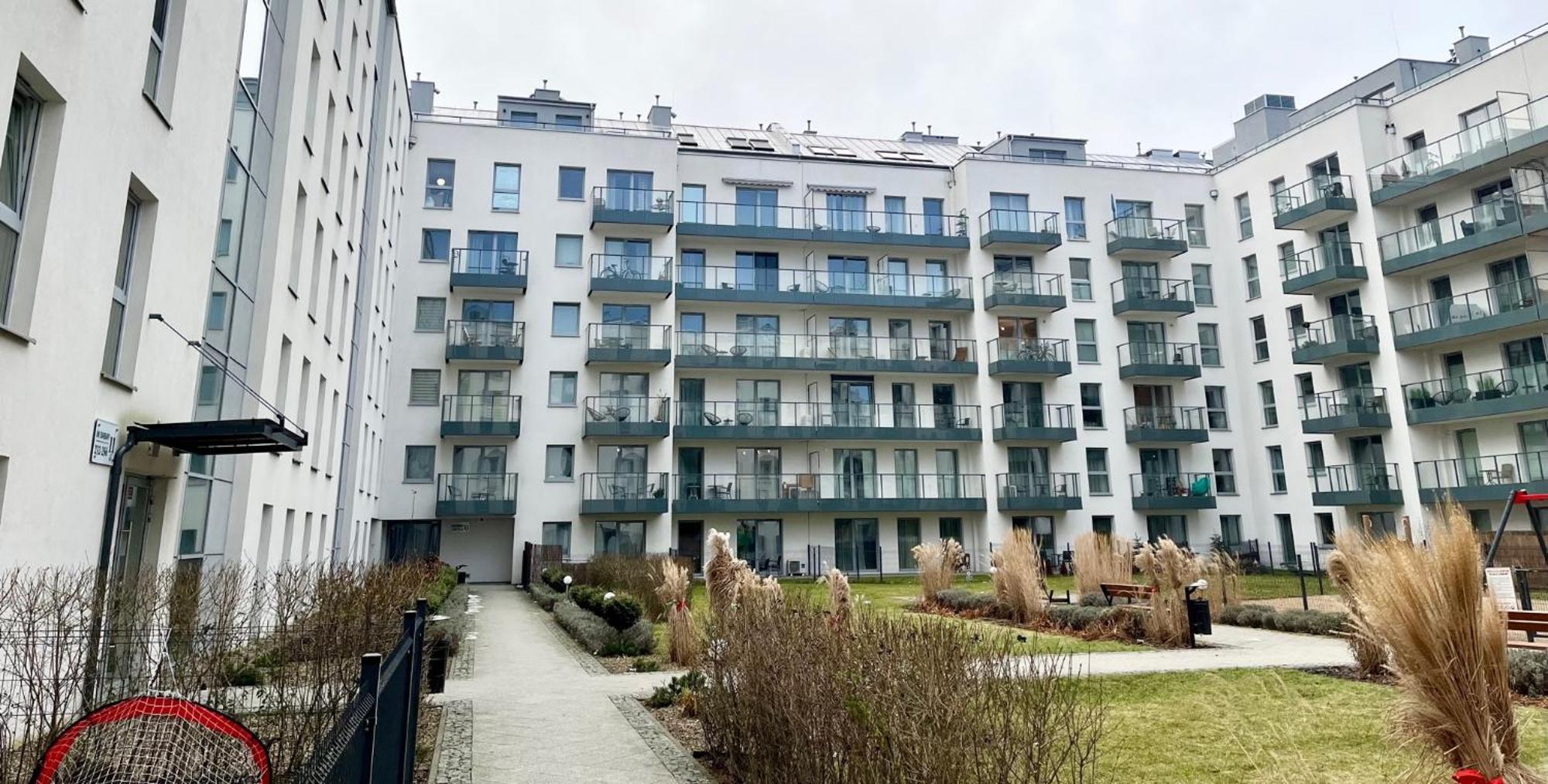 Oldtown Retro Apartment By Marina With Balcony For 6 People — Photos 2