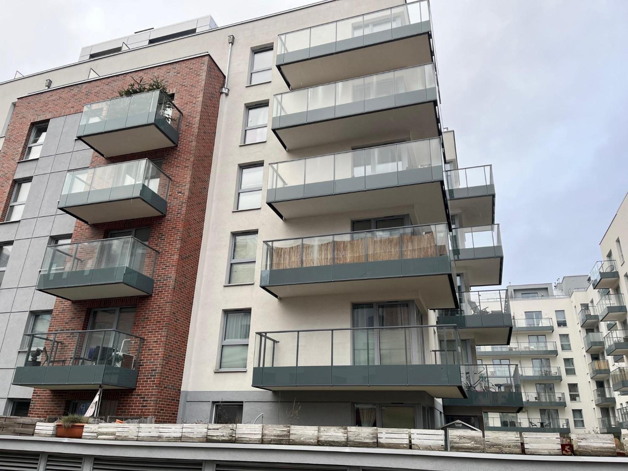 Oldtown Retro Apartment By Marina With Balcony For 6 People — Photos 1